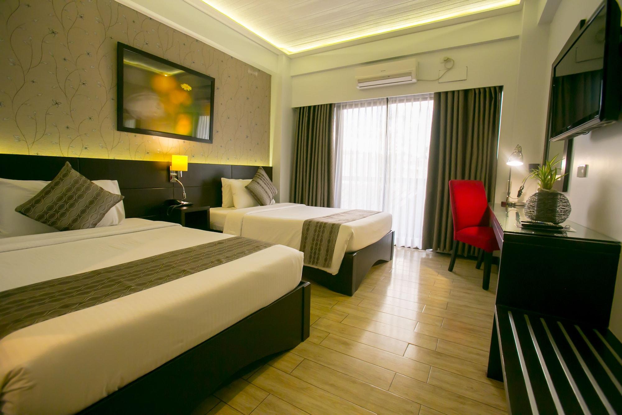 באגויו Venus Parkview Hotel מראה חיצוני תמונה
