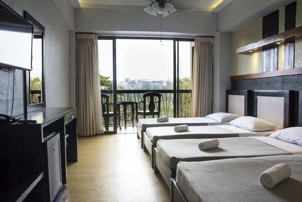 באגויו Venus Parkview Hotel מראה חיצוני תמונה
