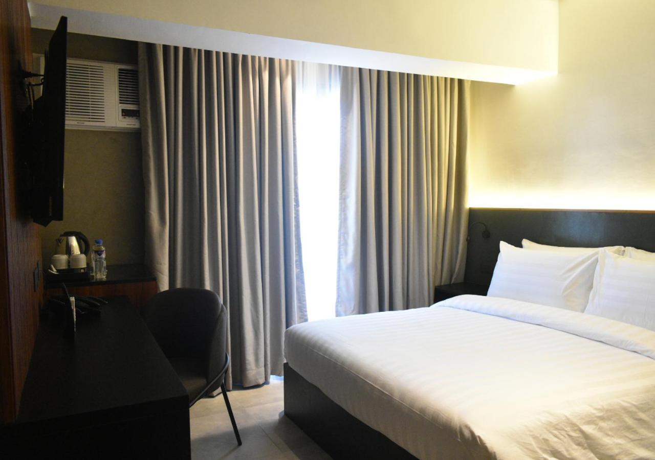 באגויו Venus Parkview Hotel מראה חיצוני תמונה