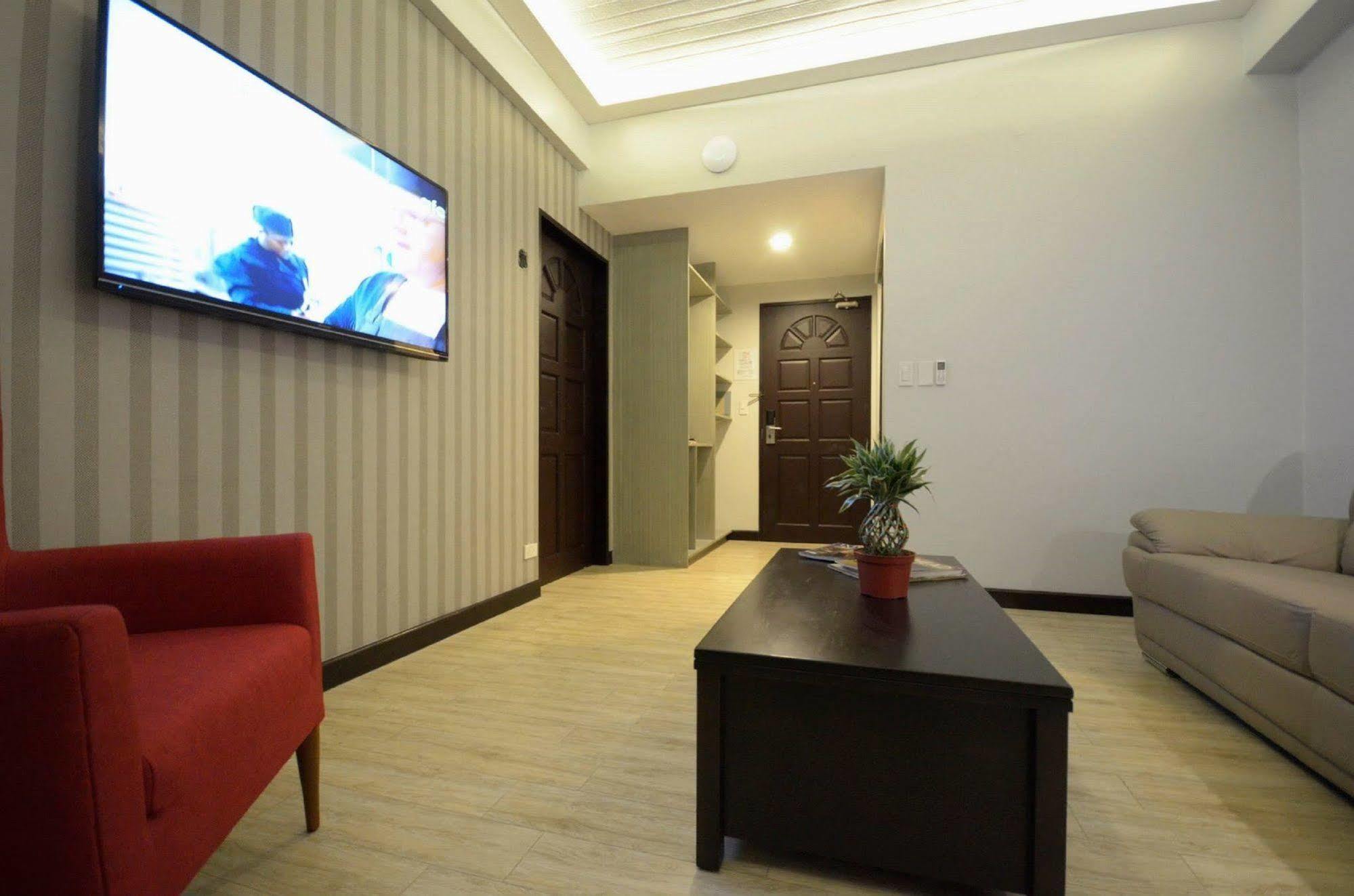 באגויו Venus Parkview Hotel מראה חיצוני תמונה